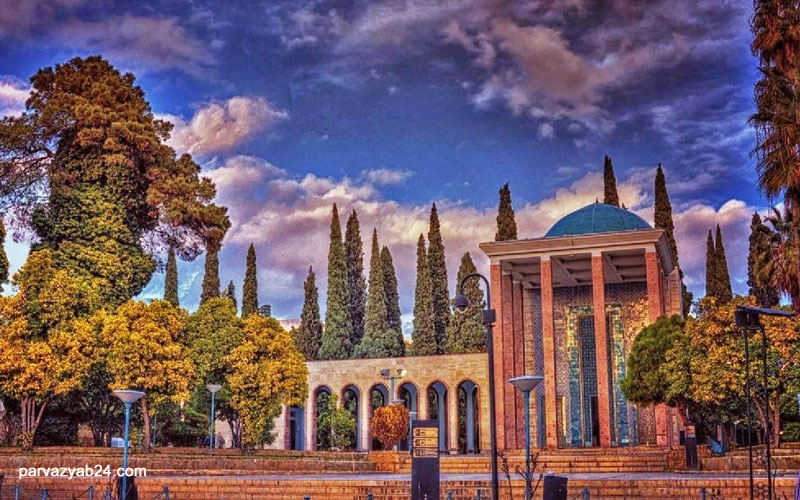 خرید بلیط هواپیمای مشهد شیراز از پروازیاب 24
