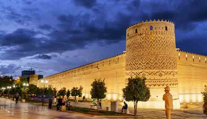ارگ کریم خان زند کجاست؟