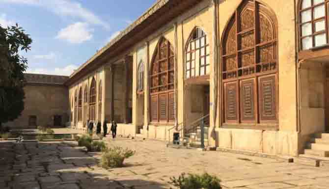 ارگ کریم خان زند کجاست؟